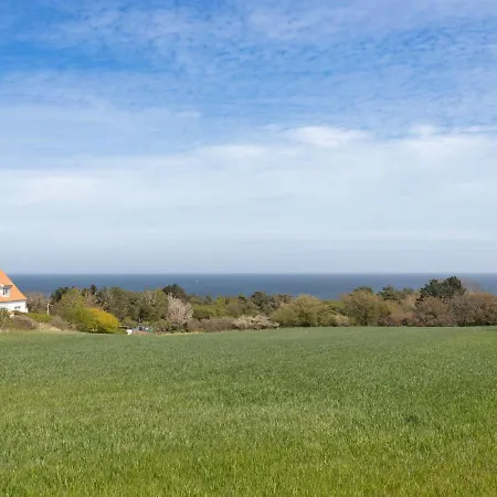 Apartment Kuisma - 300m From The Sea In Bornholm By Interhome