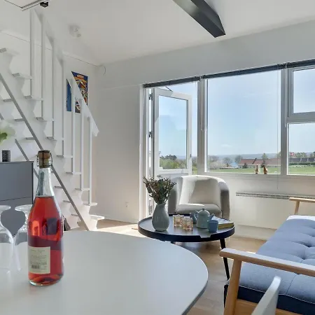 Apartment Kuisma - 300m From The Sea In Bornholm By Interhome *